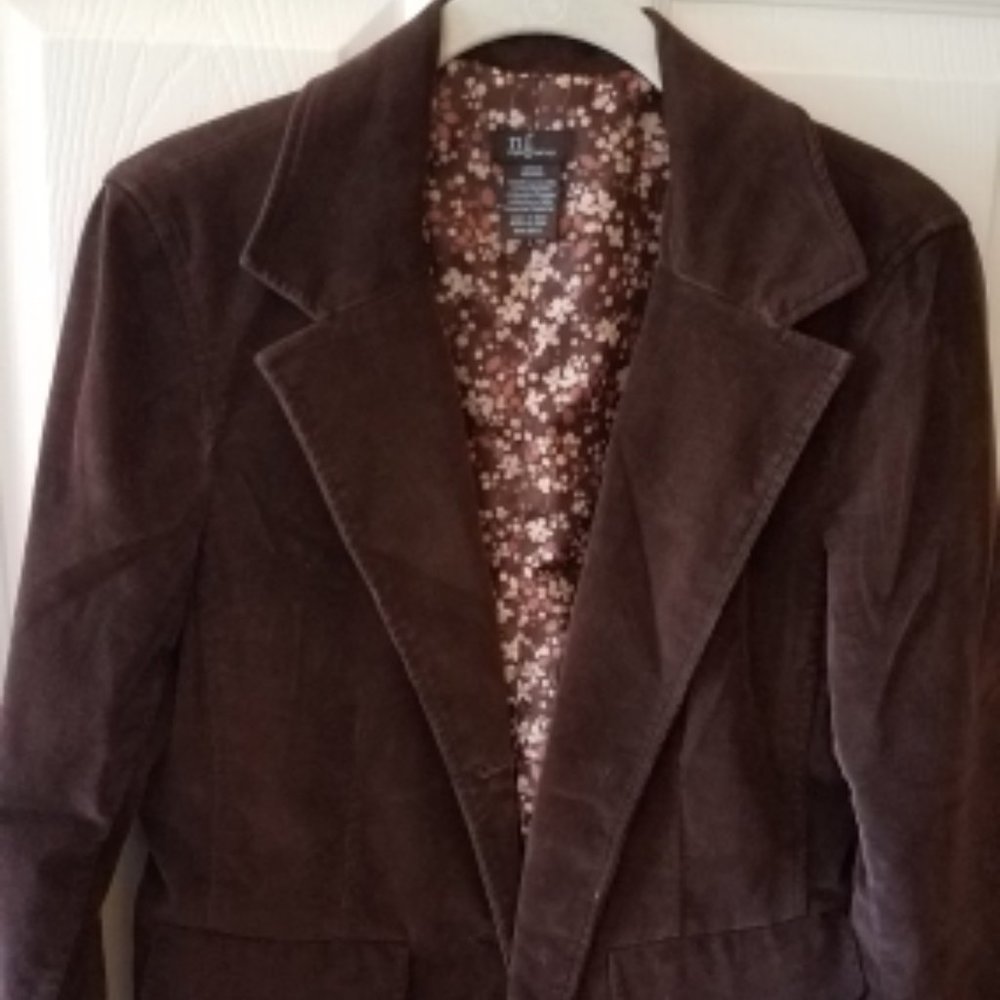 Lightweight corduroy brown blazer New Frontier size Jr's medium